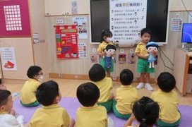 協康會上海總會康苗幼稚園，於國際培幼會（香港）的「守護兒童學校」支援及嘉許計劃中，獲得「守護兒童優質學校」認證，是五十間獲嘉許幼稚園的其中之一。