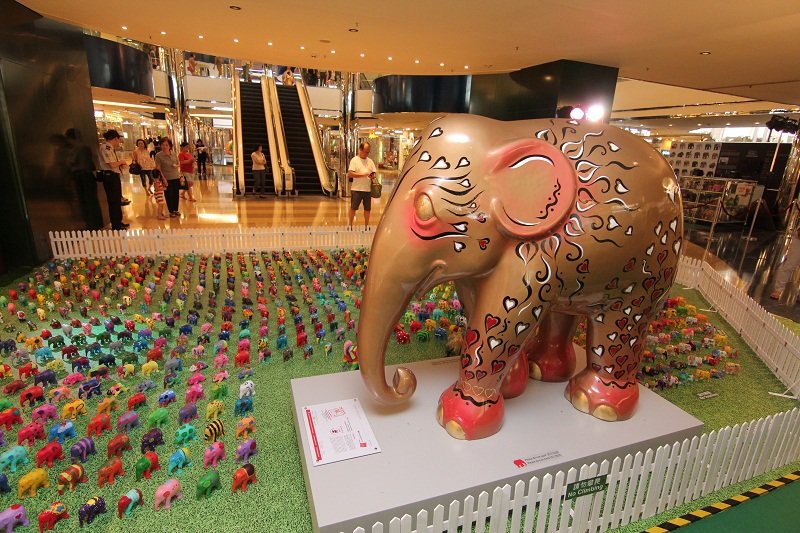 大象巡游圆满结束  Shine Bright拍卖所得捐助协康会图片1