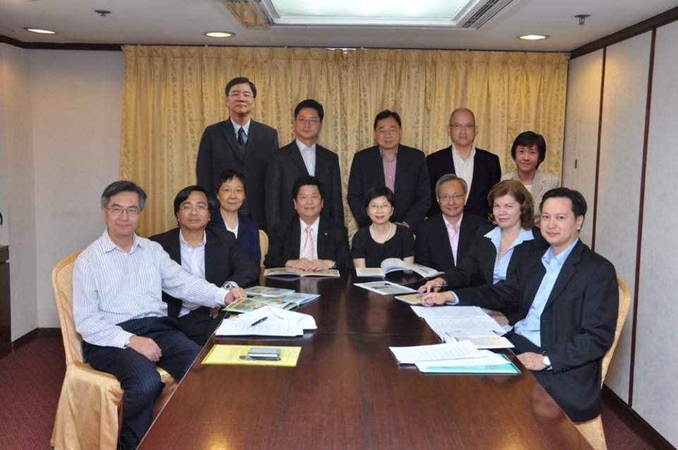 Photo 1 in Heep Hong's 2009-10 Executive Committee Takes Office